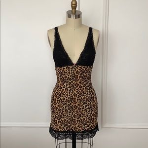 Victoria’s Secret chemise